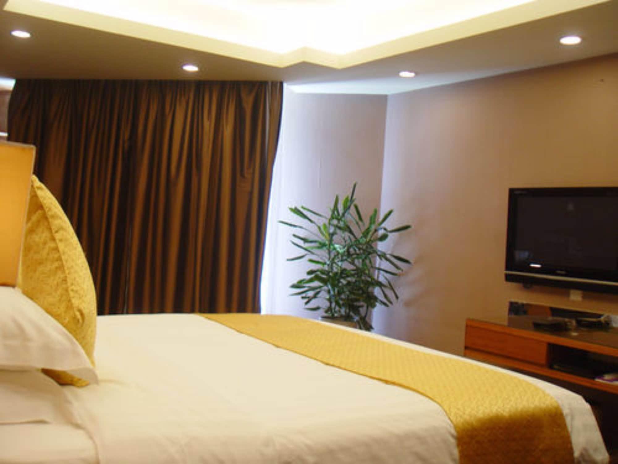 Qingdao Kuaitong International Hotel Екстериор снимка
