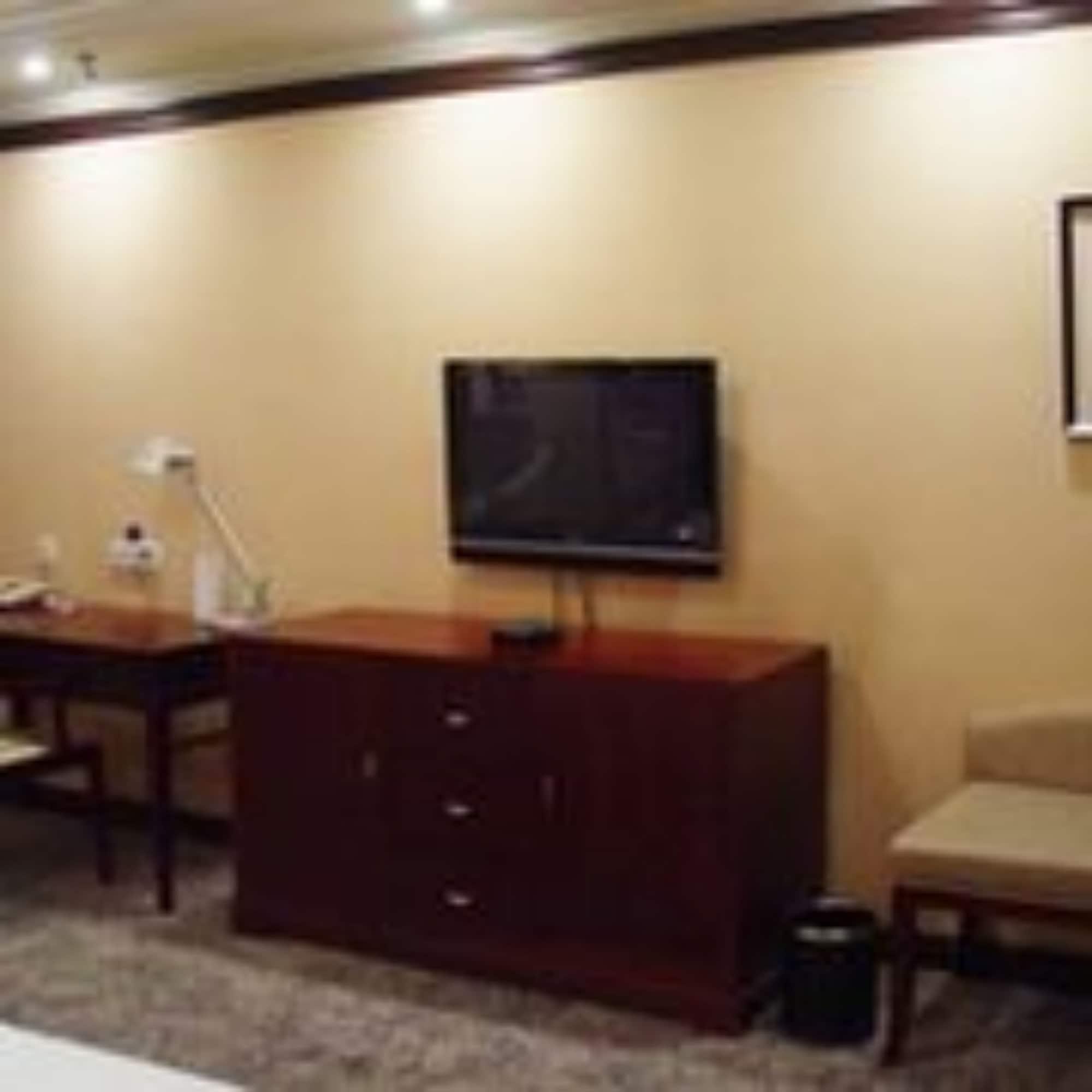 Qingdao Kuaitong International Hotel Екстериор снимка